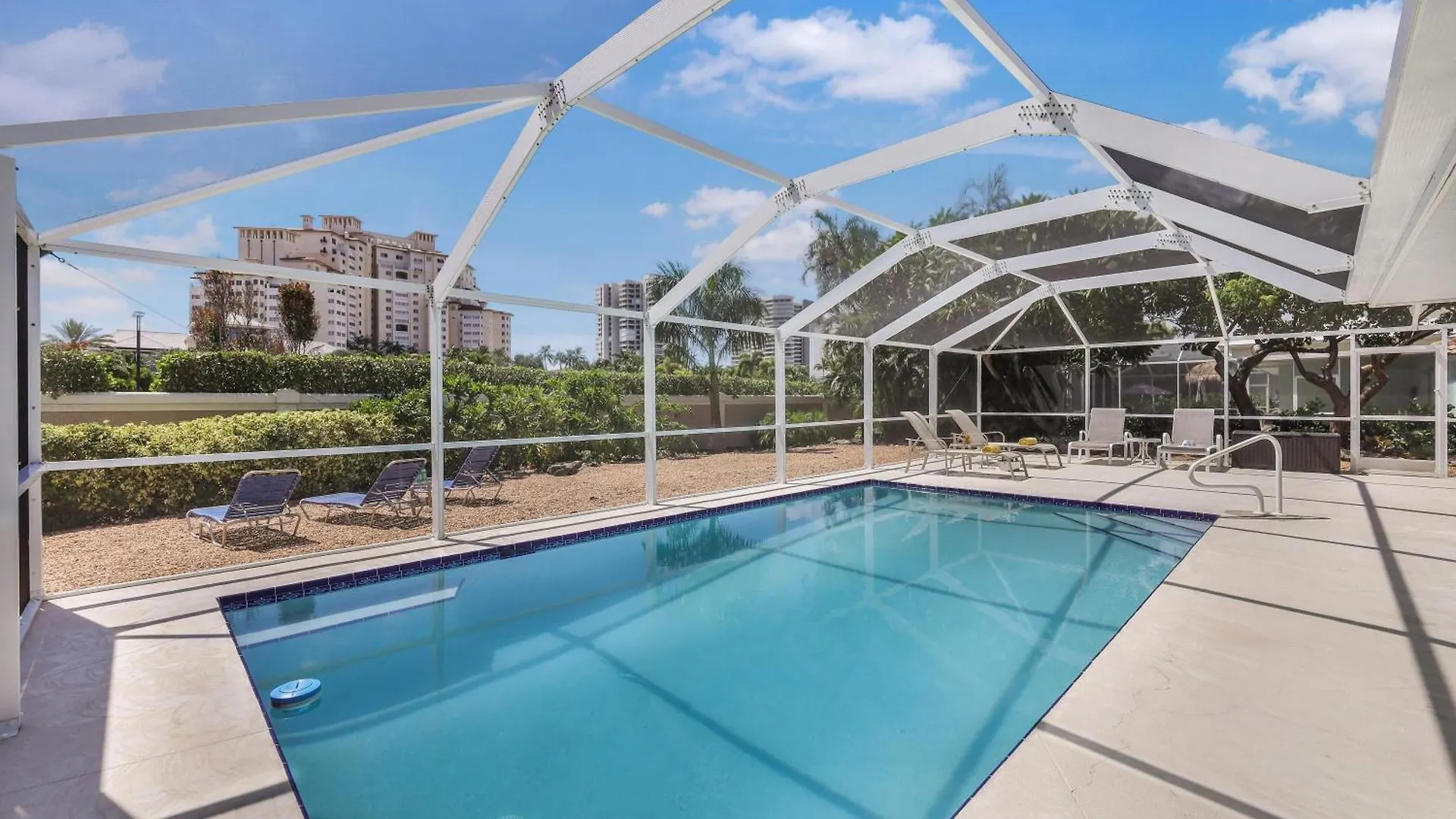 310 West Flamingo Circle * Marco Island