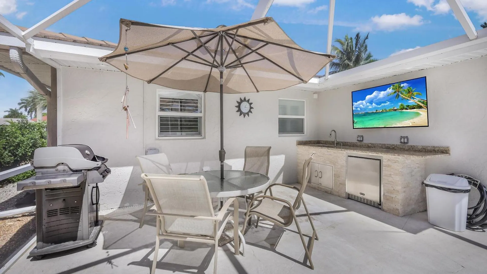 310 West Flamingo Circle Holiday home *