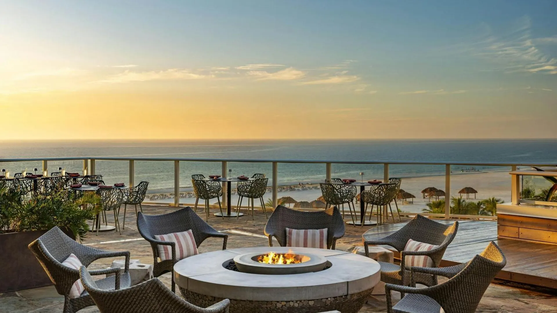 Resort Jw Marriott Beach
