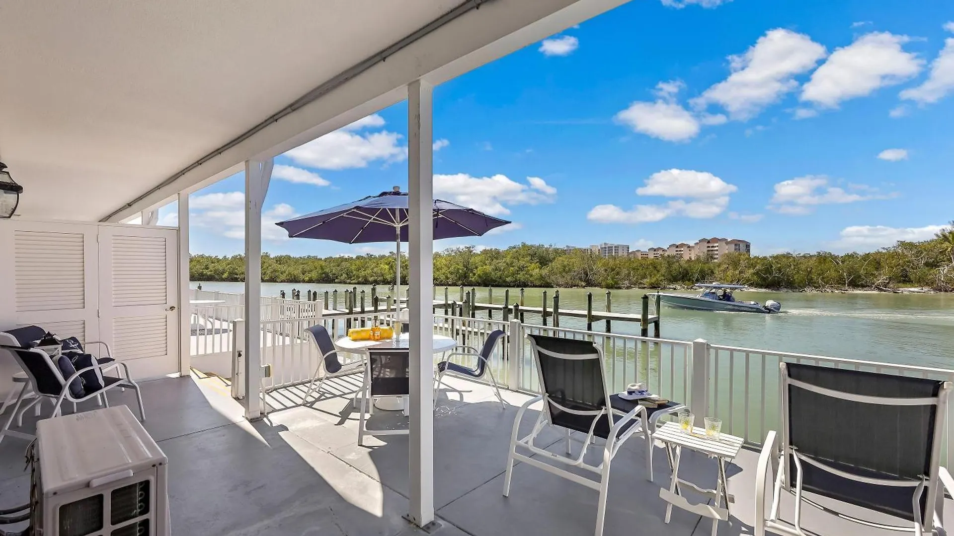 Pavilion Club Unit B-3 Holiday home *