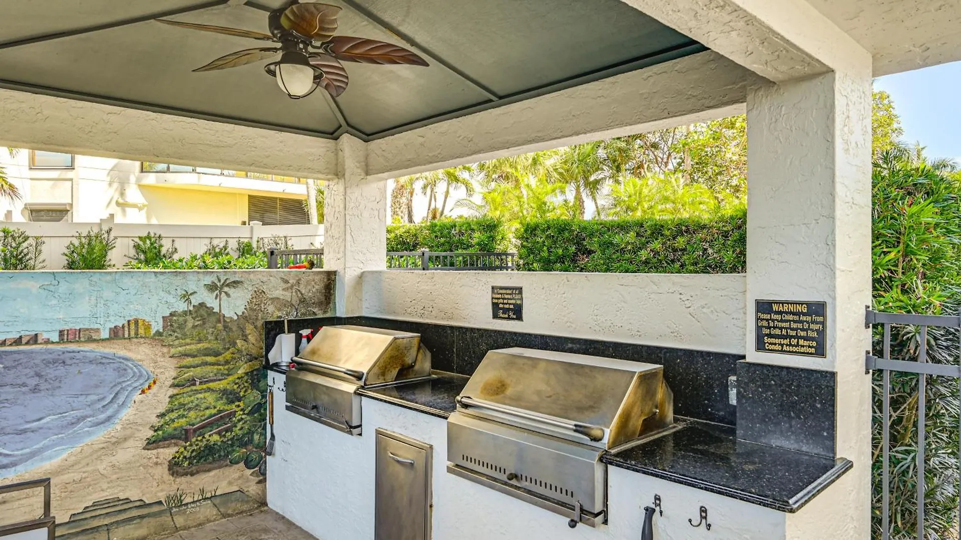 Oceanfront Escape With Access! Apartment *