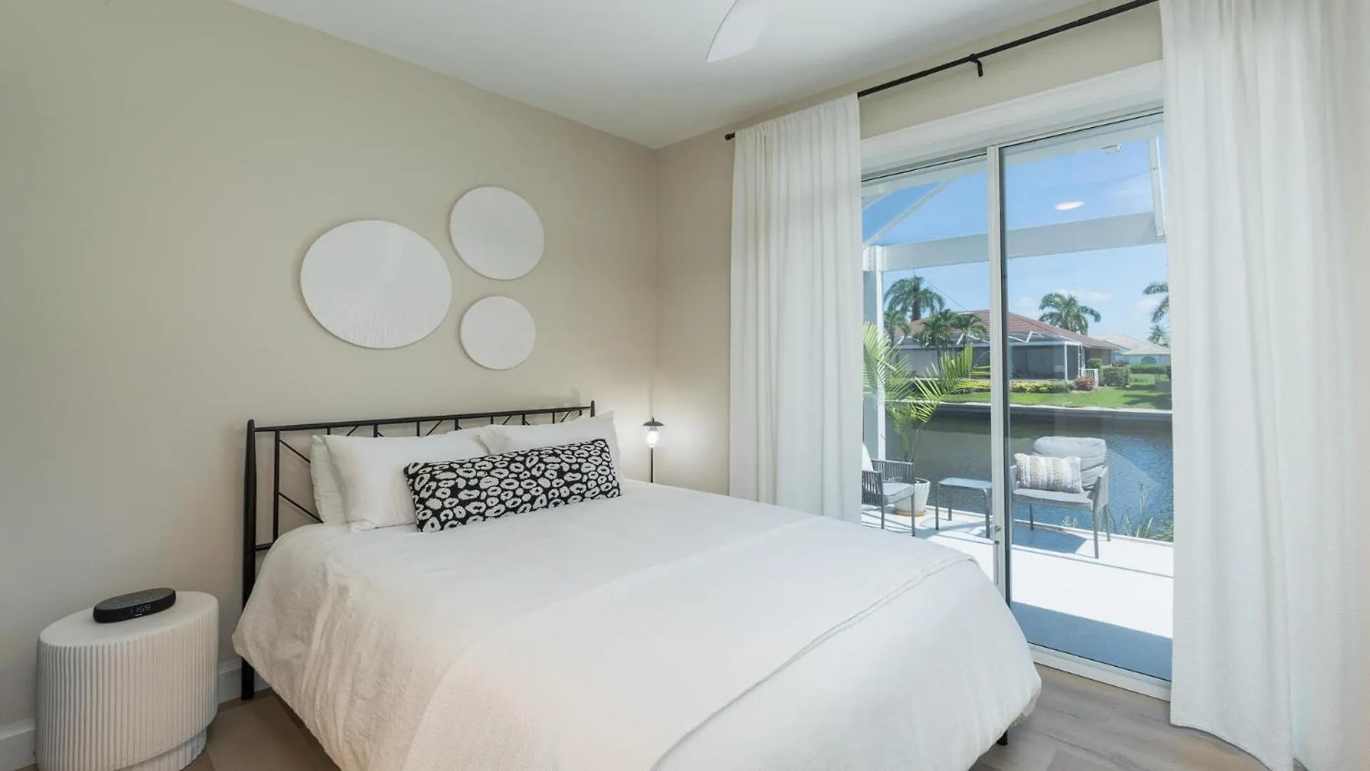 930 Olive Court Holiday home Marco Island