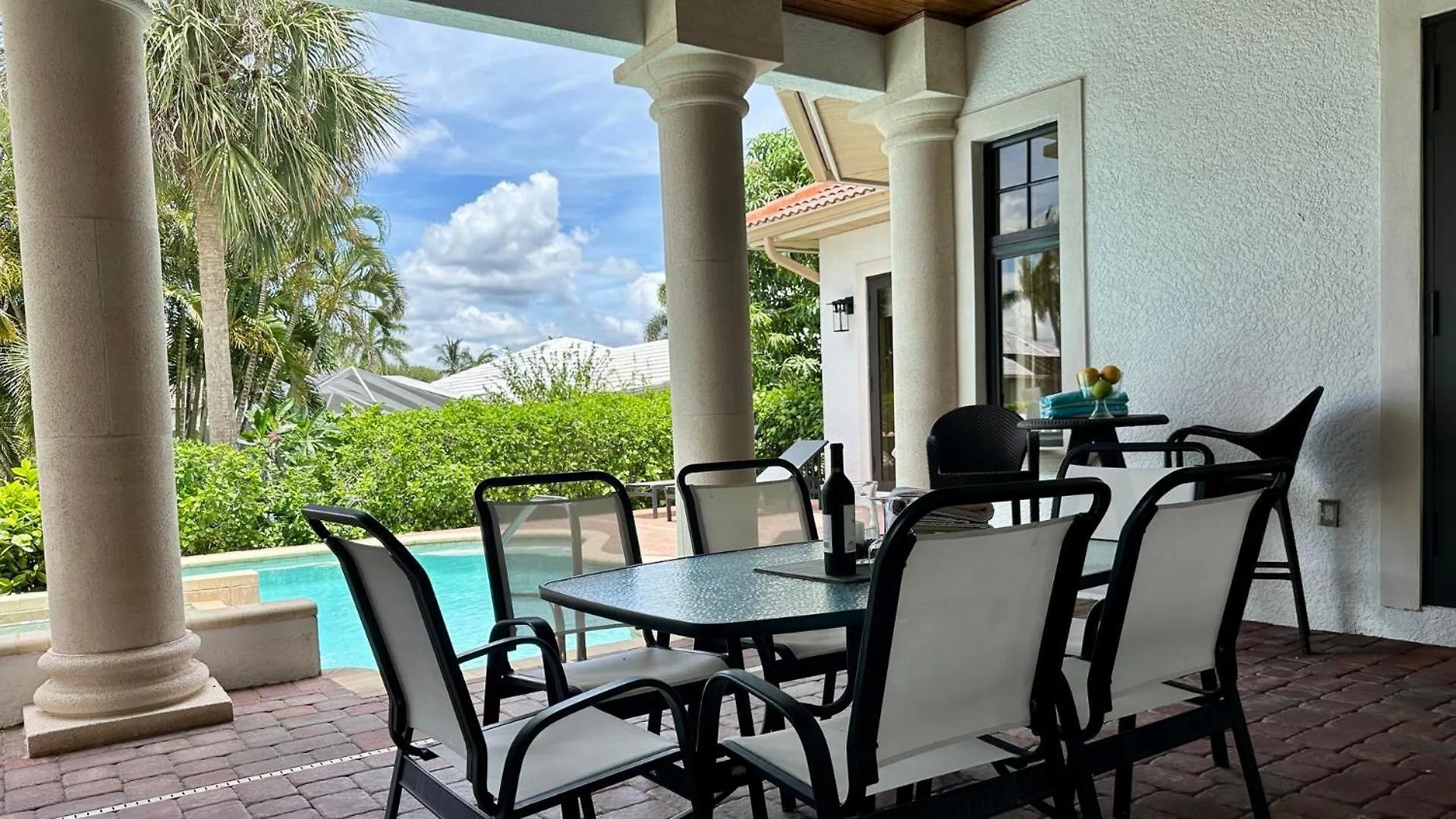 145 Greenbrier Marco Island