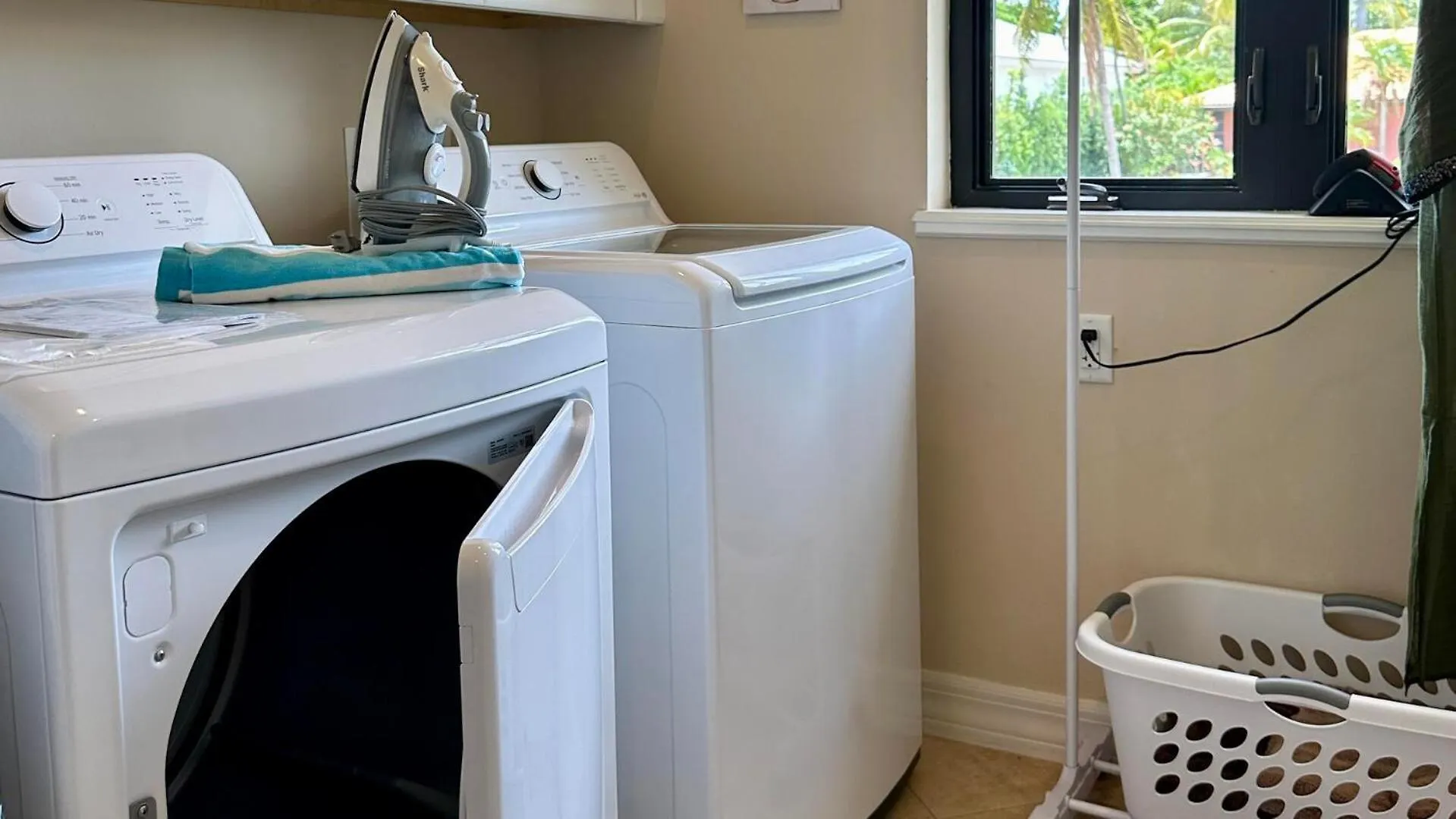 145 Greenbrier Marco Island