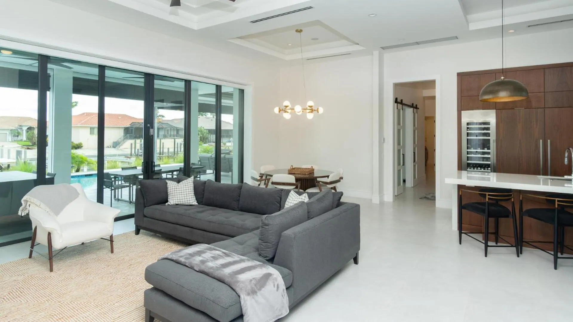 펜션 1110 Abbeville Court