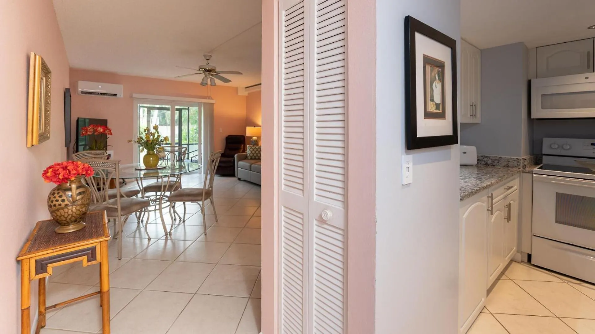 Island Manor G-5 * Marco Island