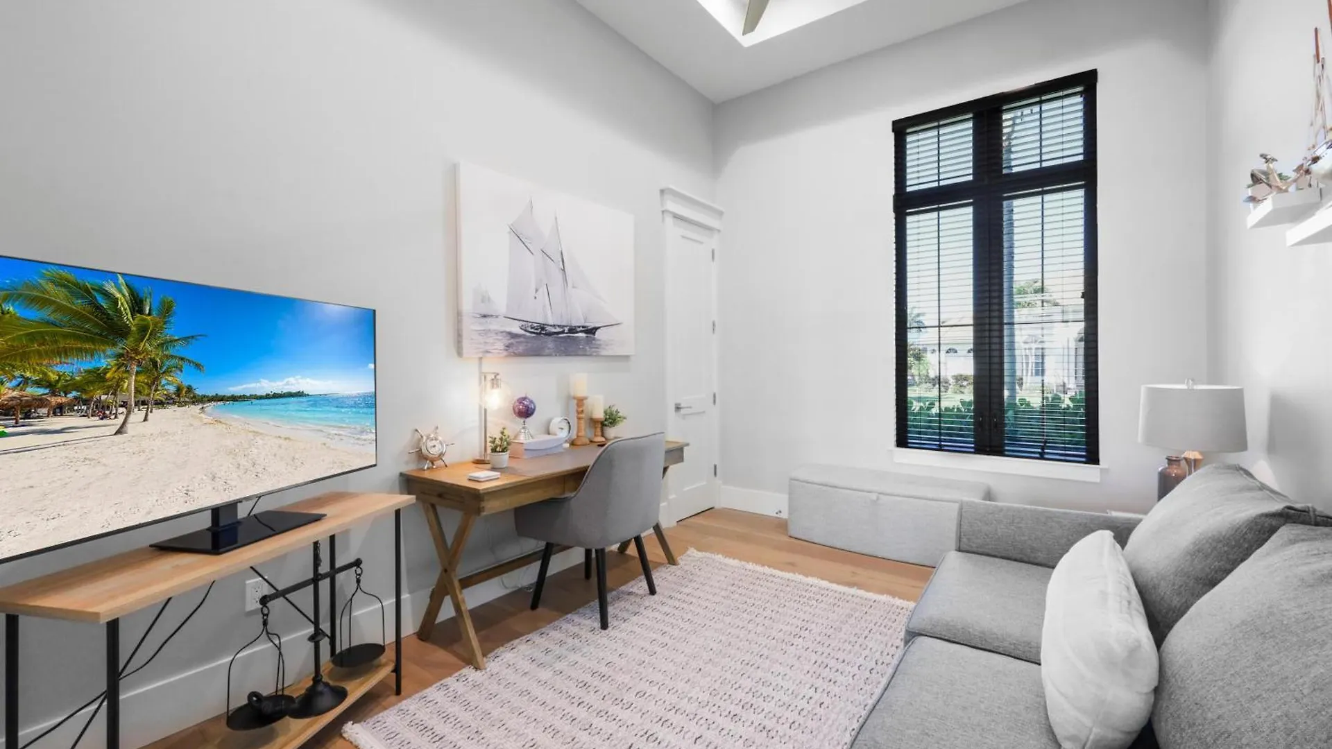 239 Sunflower Court 펜션