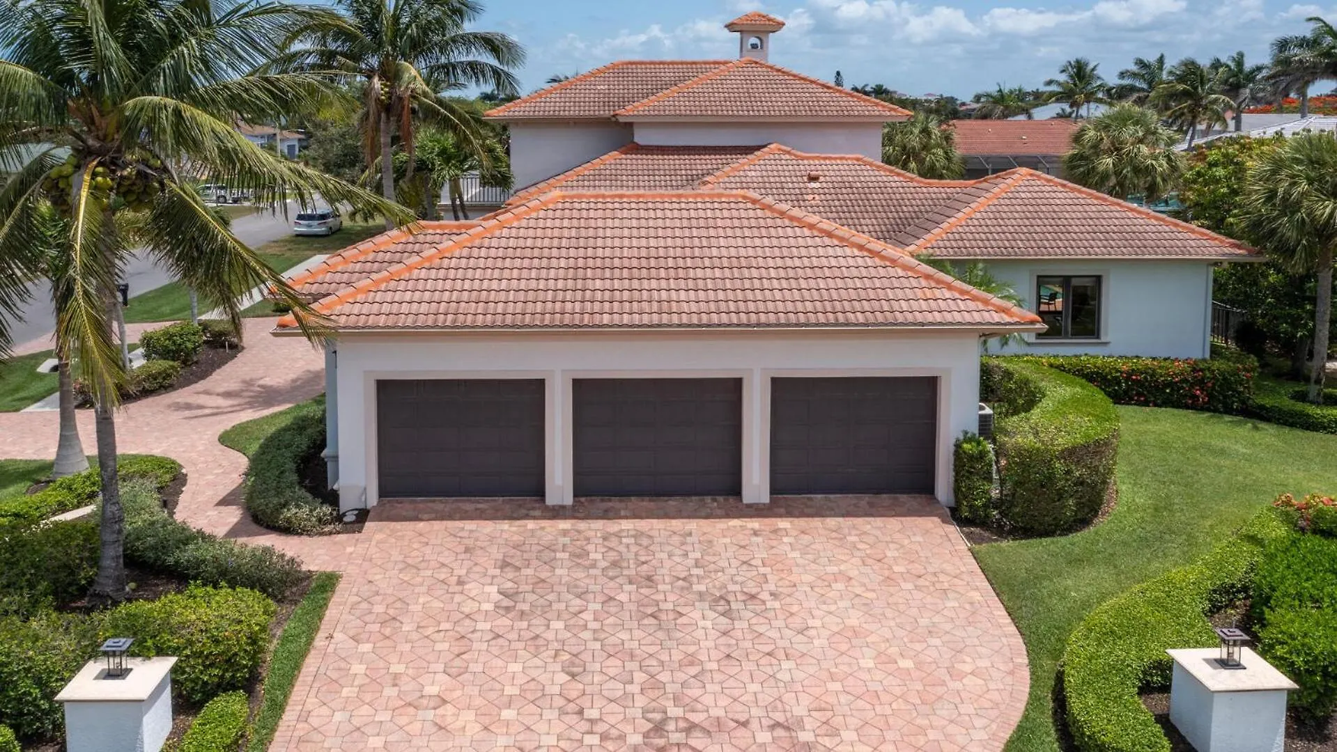 145 Greenbrier * Marco Island