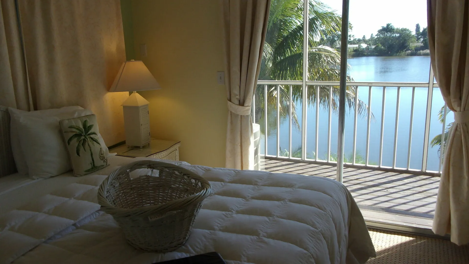 Lakeside Marco Island