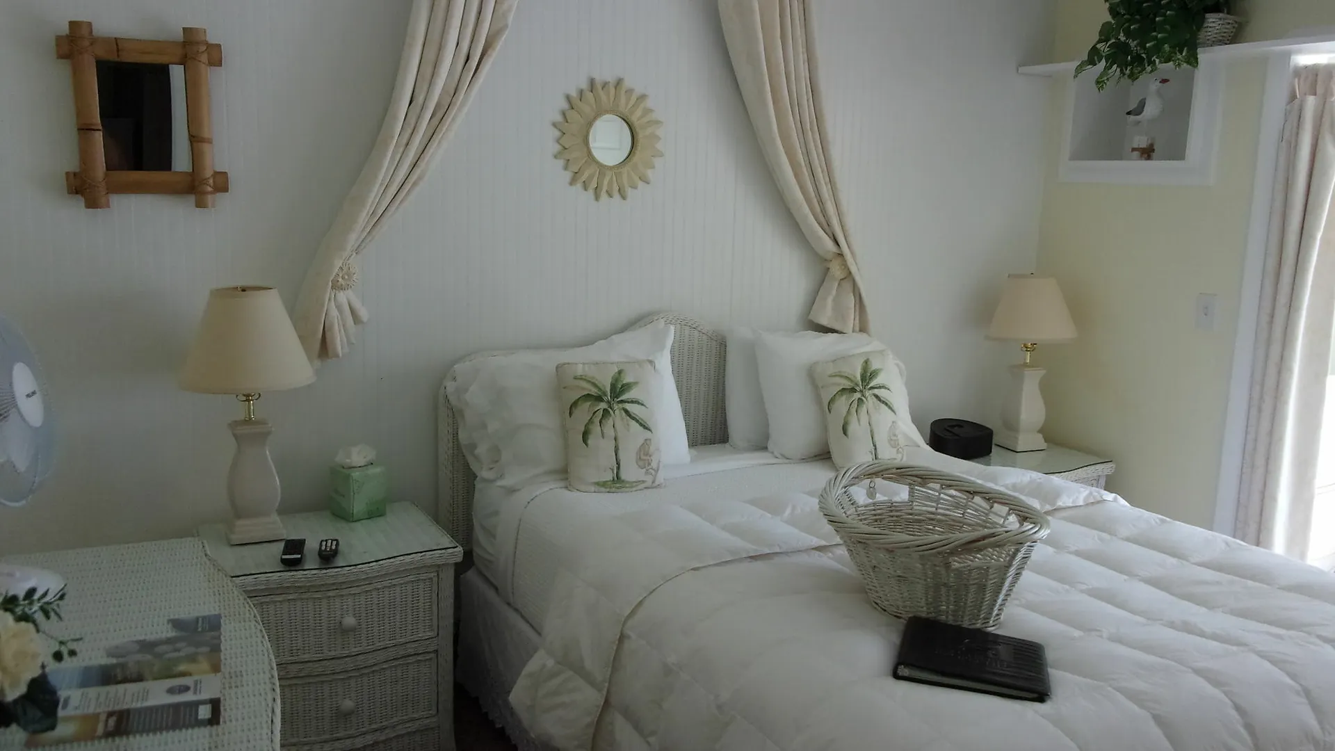 Lakeside Hotel Marco Island